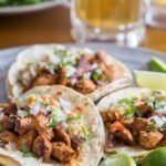 Tacos al Pastor de 10 ingredientes con salsa de piña