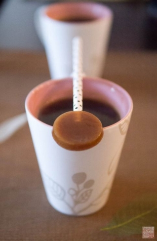 A tiempo para Halloween: Pumpkin Spice Caramel Lollipops