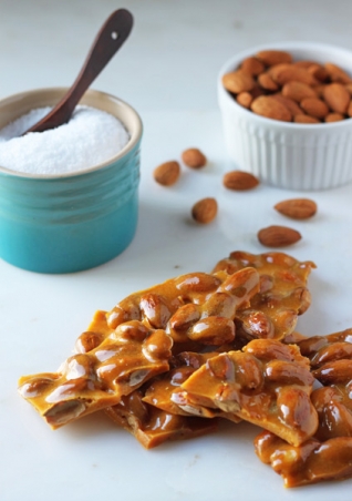Almendra salada frágil (fácil!)