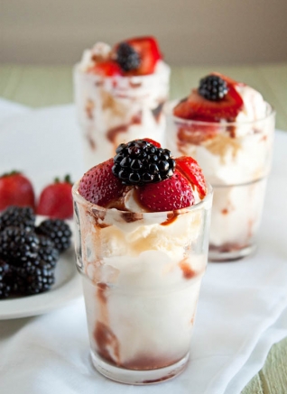 Bayas y crema balsámicas