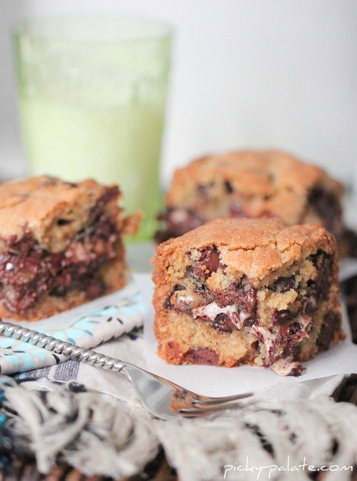 Barres de biscuits en morceaux à la menthe poivrée Patty Surprise