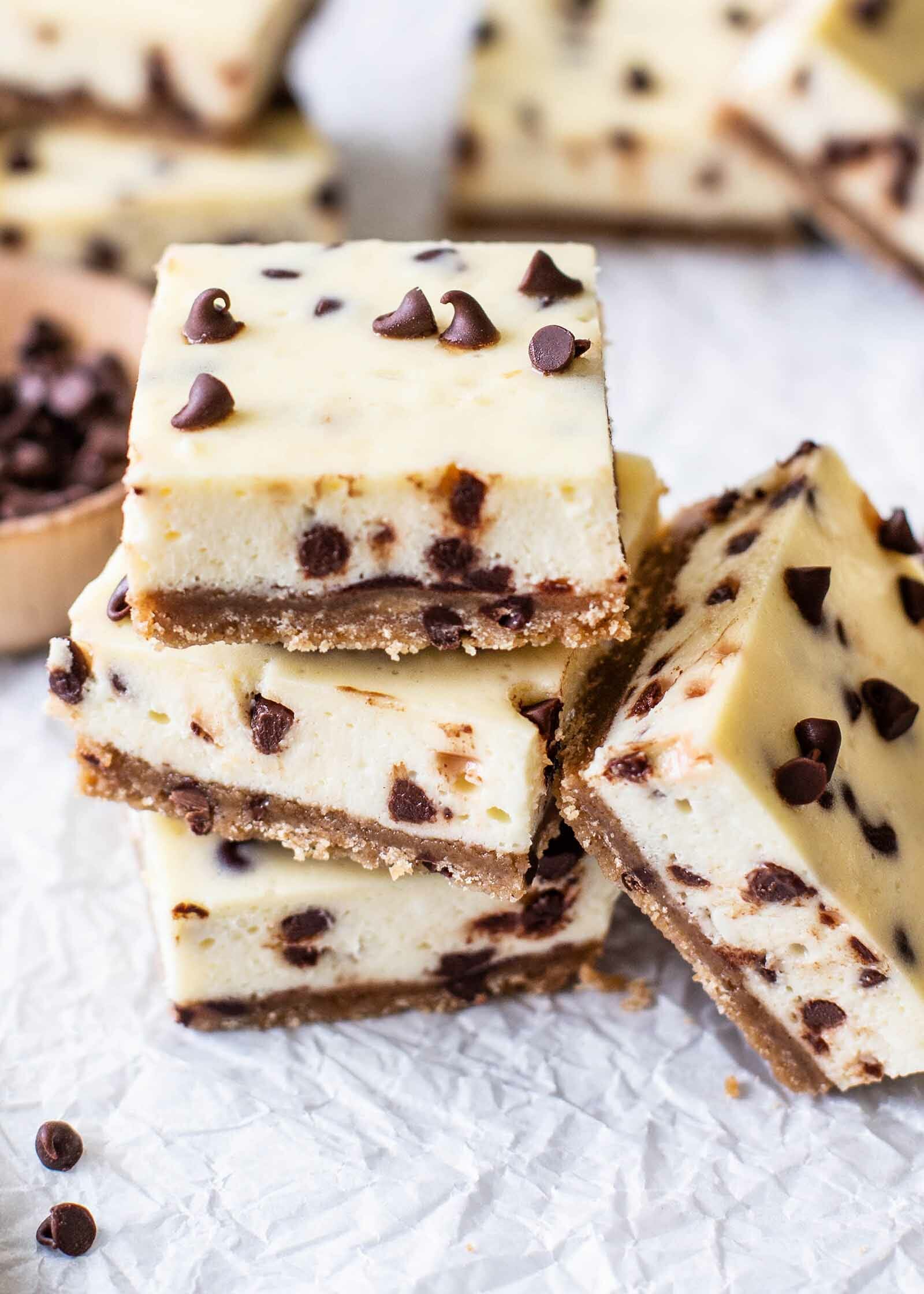 Barres de gâteau au fromage aux pépites de chocolat