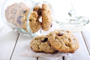 Galletas de arándanos y avena con nueces de naranja