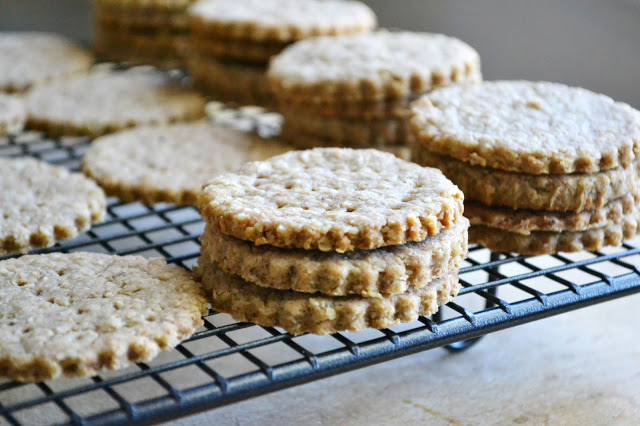 Galletas Escocesas de Avena y Nuez