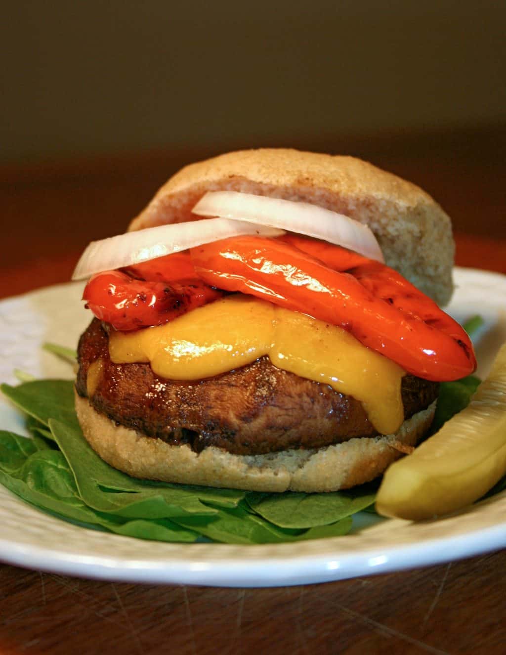 Hamburguesas Portobello Con Pimientos Asados