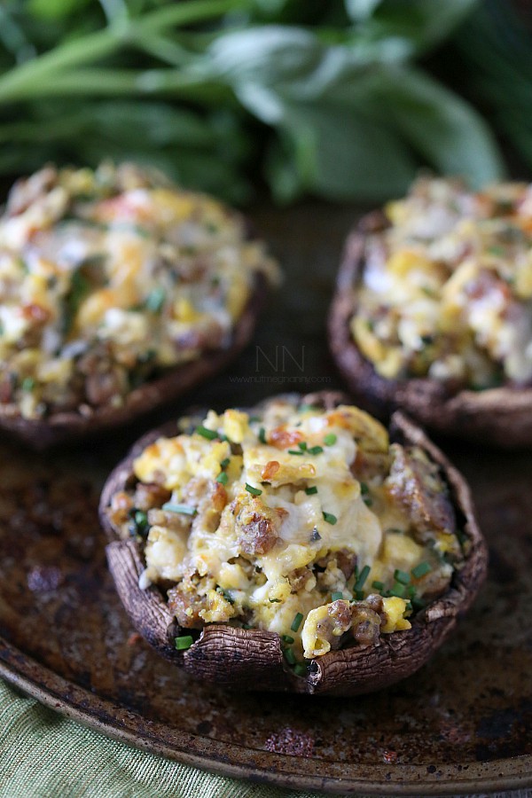 Desayuno Champi&ntilde;ones Rellenos por Nutmeg Nanny