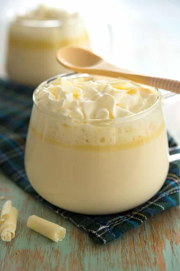 Chocolate blanco caliente