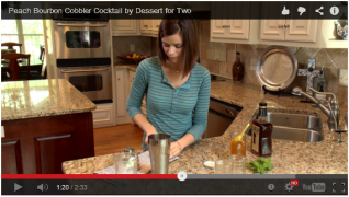 Cocktail Peach Jam Bourbon Cobbler (vidéo!)
