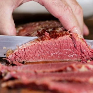 Cómo hacer carne de vaca en conserva
