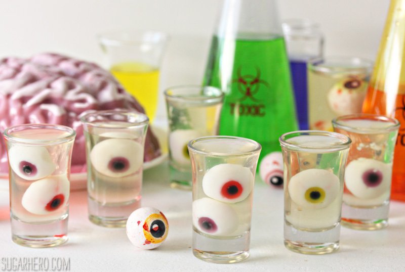 Disparos de gelatina de globo ocular flotante