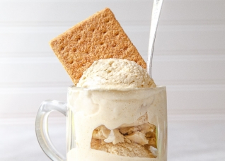 Graham Cracker Ice Cream
