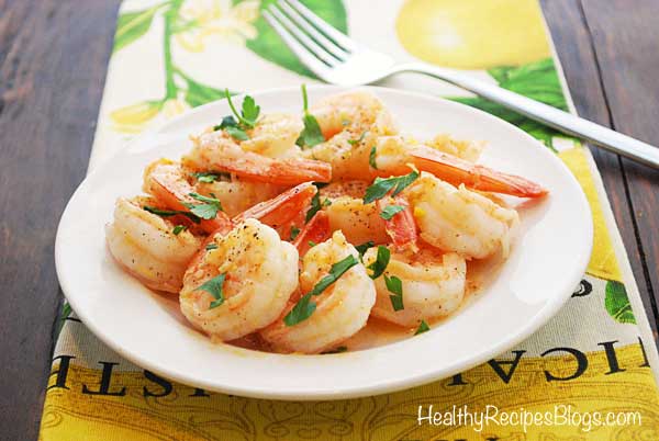 Camarones al Ajillo en un plato