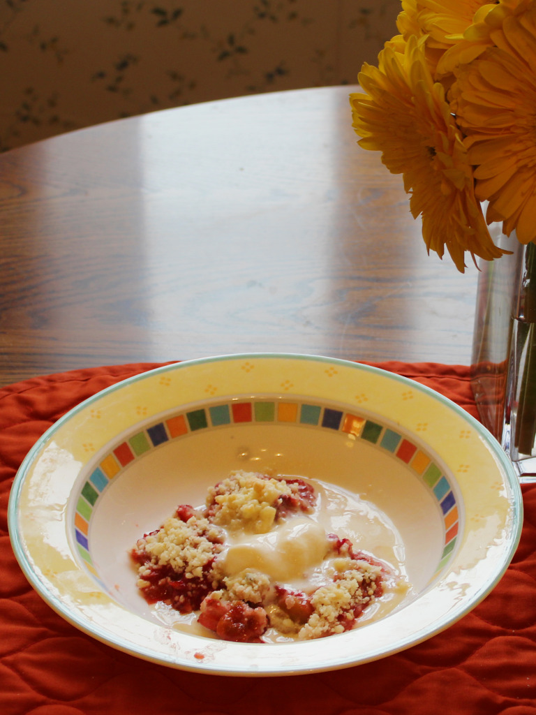 Croustillant de goyave et fraise | La vie a le goût de la nourriture