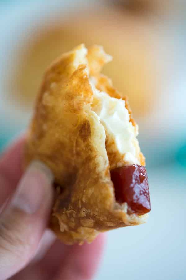 Empanadas De Guayaba Fritas Con Queso Crema