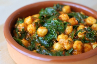 Espinacas Con Garbanzos (Espinacas Y Garbanzos)