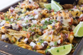 Hoja Pan Waffle Fry Nachos