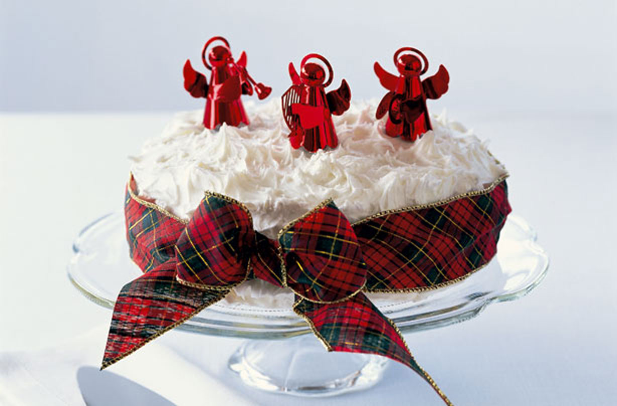 Gâteau de Noël de Mary Berry La recette du gâteau de Noël de Mary Berry est si bonne que nous pensons qu'elle est meilleure que celle de Delia! Prêt en un rien de temps, c'est beaucoup plus facile que vous ne le pensez ...