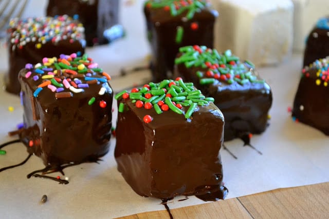 Guimauves enrobées de chocolat