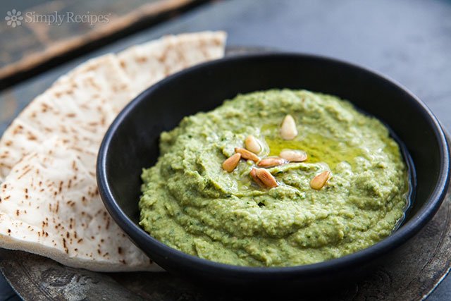 Hummus de albahaca
