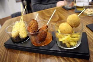 La Taberna del Chato: Degustación de tapas en Madrid