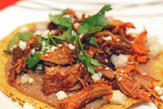 Tiras De Tostada De Cerdo
