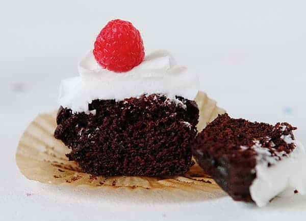 &iexcl;La magdalena de chocolate M&Aacute;S F&Aacute;CIL! (&iexcl;Eso simplemente es vegano!)
