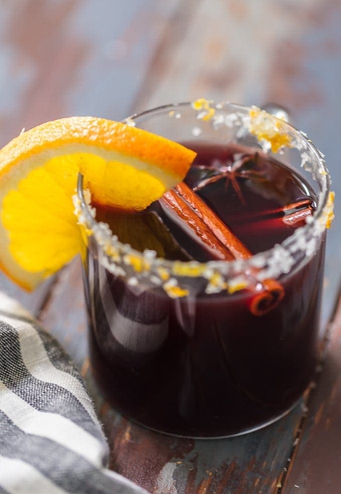 copa de c&oacute;ctel con una MARGARITA DE VINO MOLIDO ESPECIADO