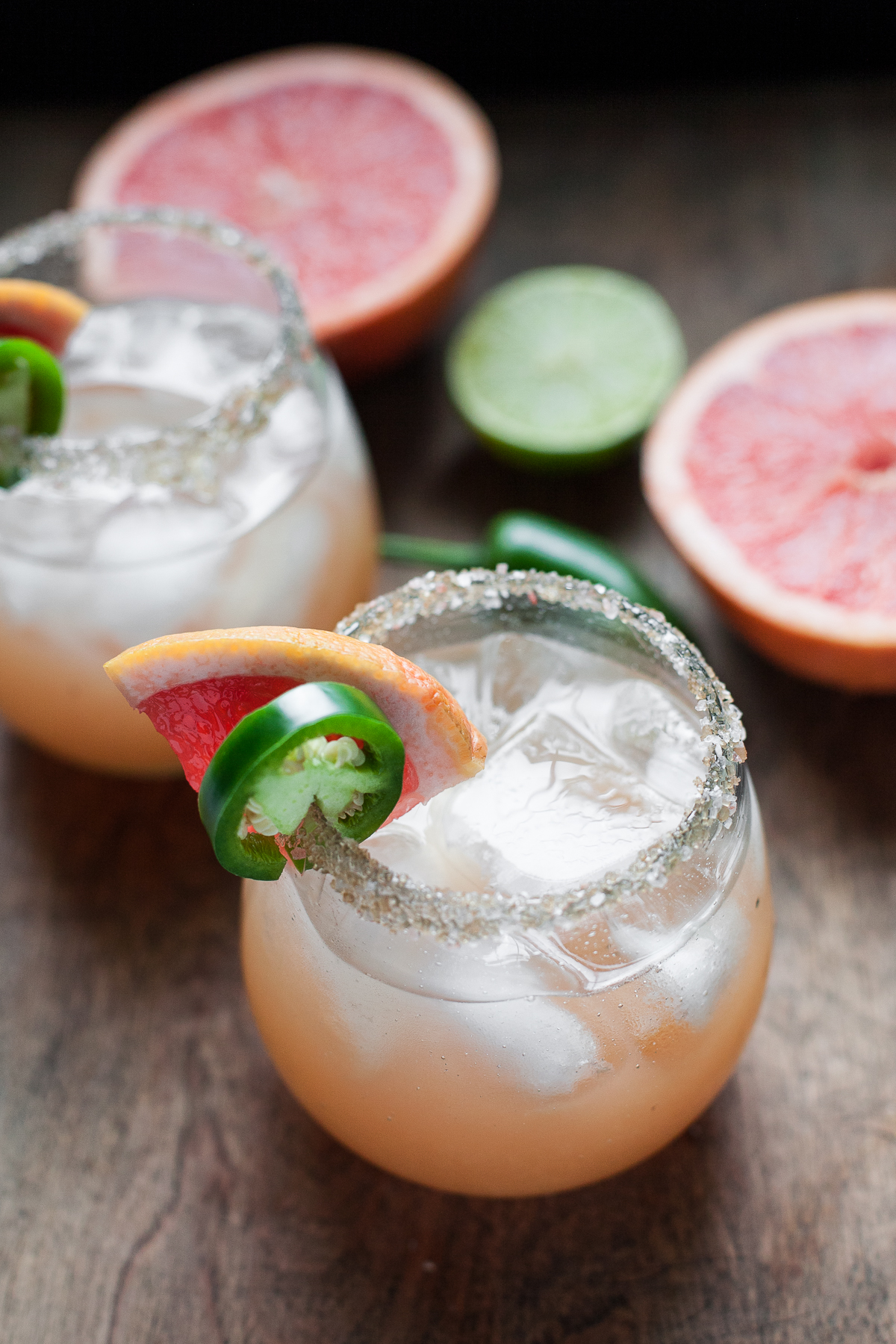 Pomelo Jalapeño Margaritas - Un Batidor Calculado