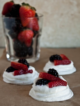 Mixed Berry Mini Pavlovas