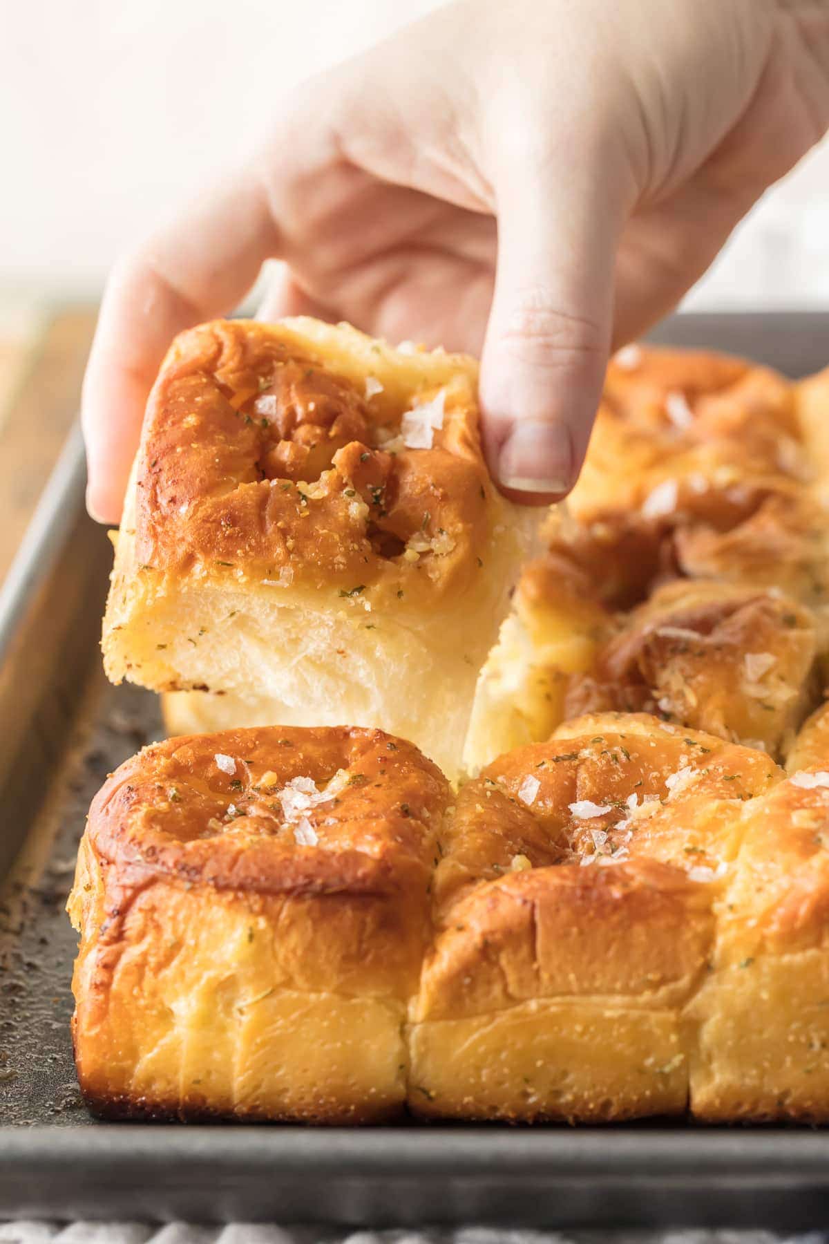 Receta de panecillos hawaianos con sal marina y mantequilla de ajo casera