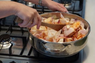Sirve a España: nuestras clases de cocina favoritas en Málaga