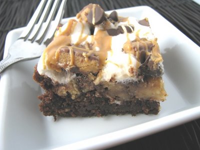 Puffy Peanut Butter Cup et Cheesecake Brownies tourbillonnés
