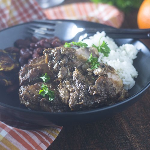 Guiso de pollo Jerk jamaicano: alimenta tu alma también