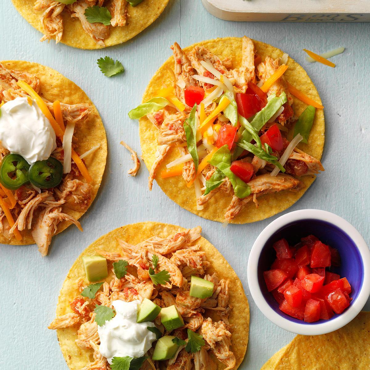 Receta De Tostadas De Pollo Rallado