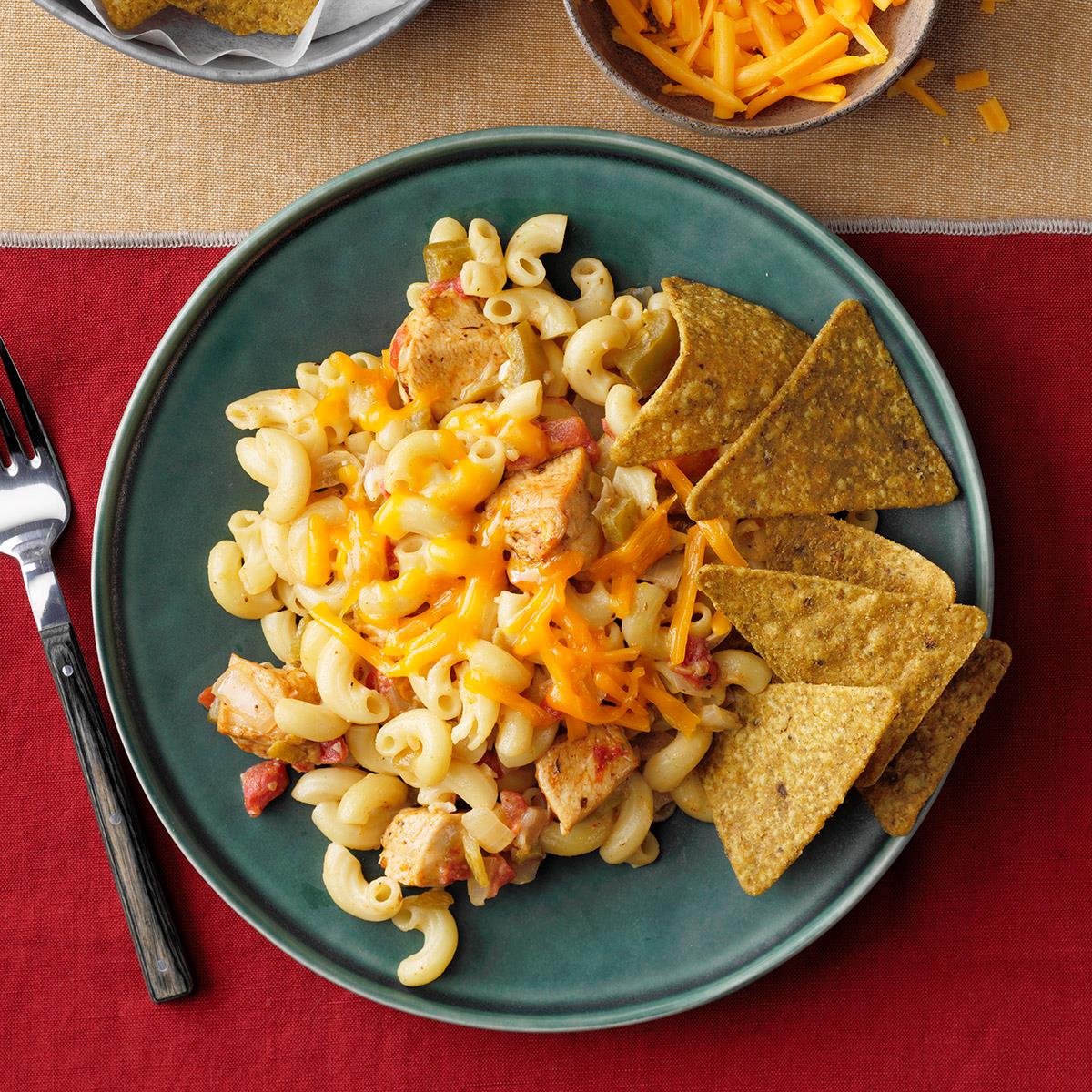 Receta de pasta de fajita de pollo con una sartén