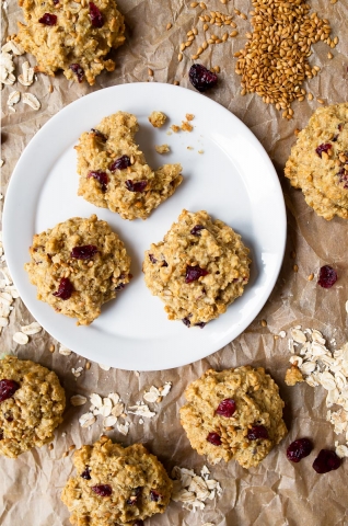 Receta saludable de galleta de avena (endulzada con miel)