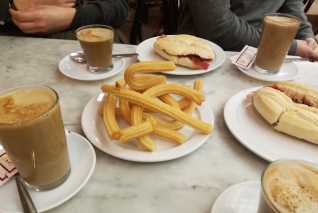 Retrocede en el tiempo en estos 7 bares históricos de Málaga