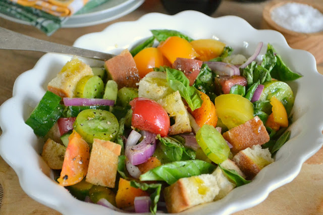 Ensalada panzanella