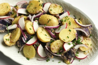 Ensalada De Papas A La Llena De Color Con Vinagreta De Mostaza