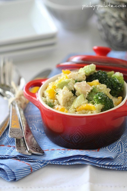 Salade de poulet à l'avocat et quinoa d'été
