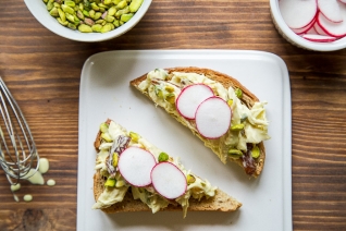 Lemon Aioli Chicken Salad with Pistachios