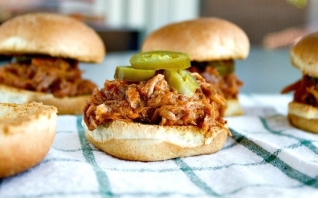 Sliders de porc au miel et au whisky