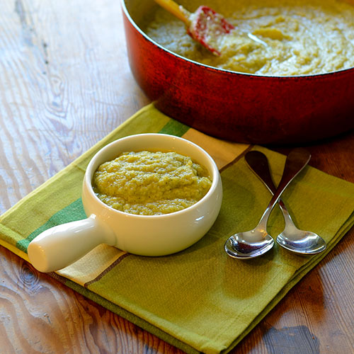 Sopa de raíz de brócoli y apio