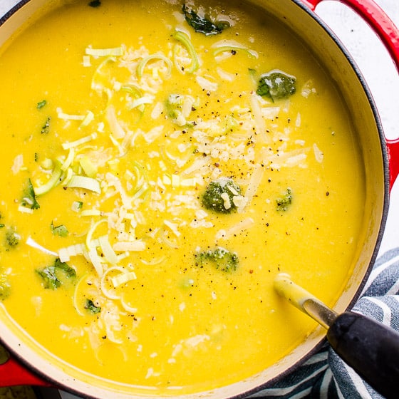 Sopa Saludable de Brócoli y Queso (Video) - iFOODreal