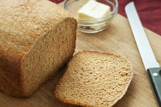 Una sana y tierna miel de trigo integral pan receta