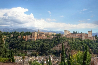 Visitando la Alhambra en el perfecto día de otoño
