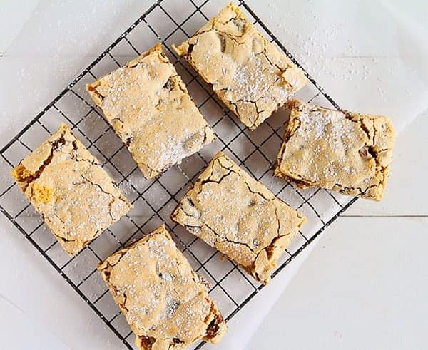 Barras de fecha de canela asada #dessertweek