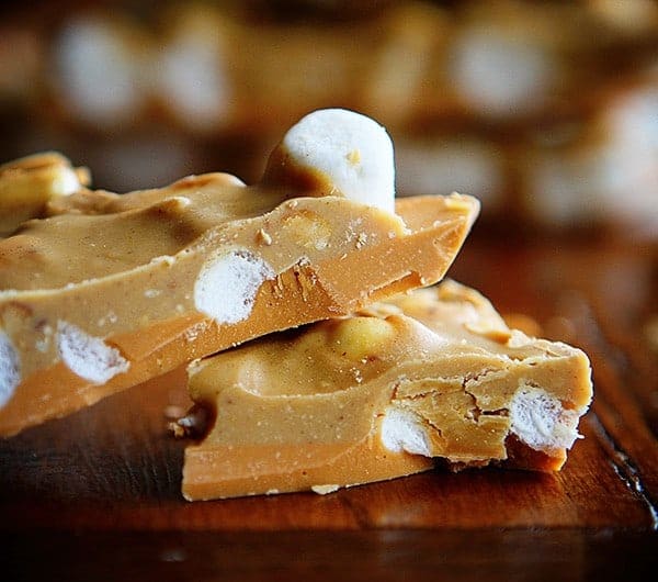 Butterscotch Mantequilla de maní y malvavisco ¡Corteza de chocolate!