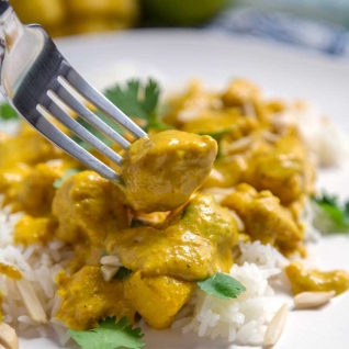 curry de pollo con mangó