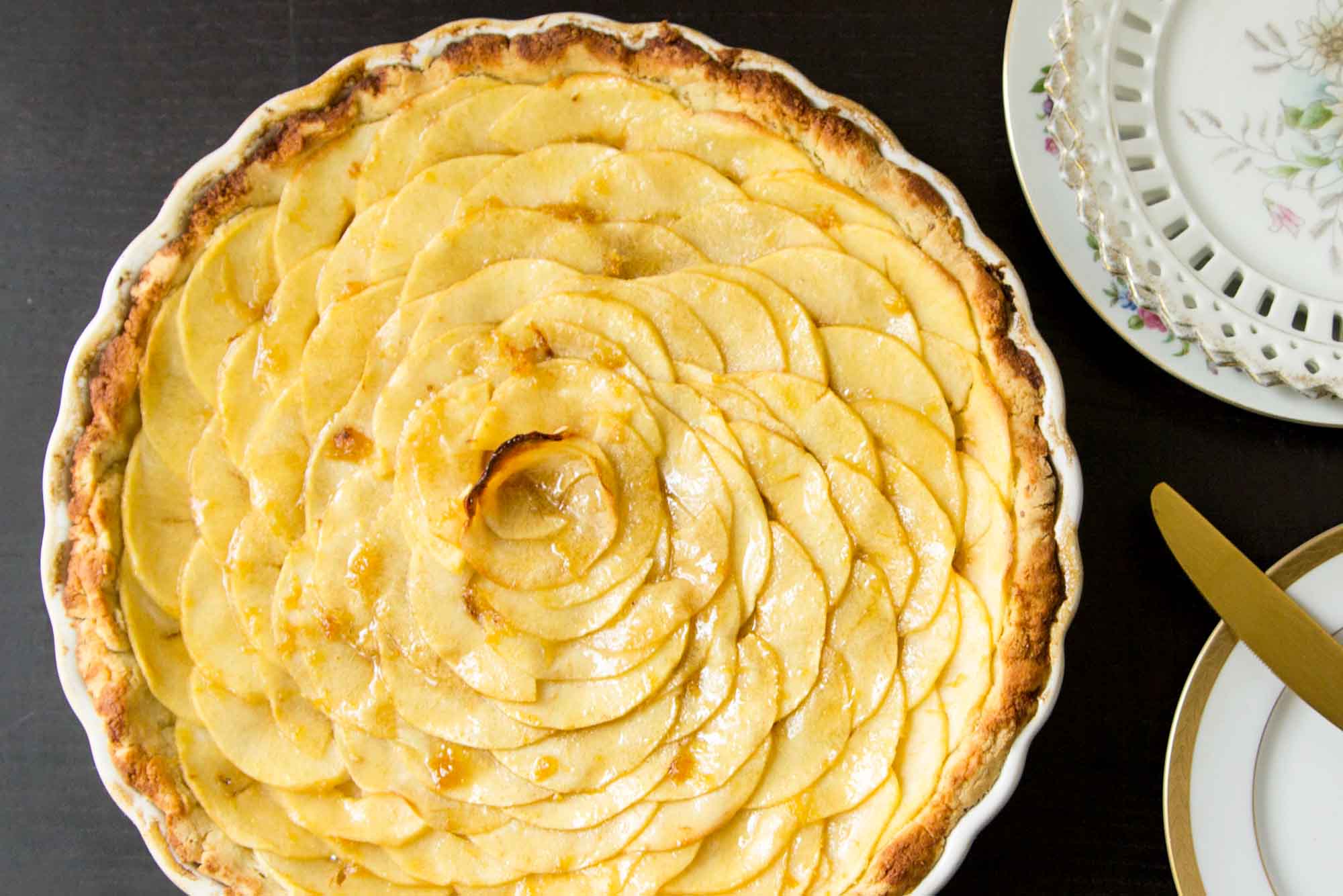 Paleo and Gluten-Free Apple Tart